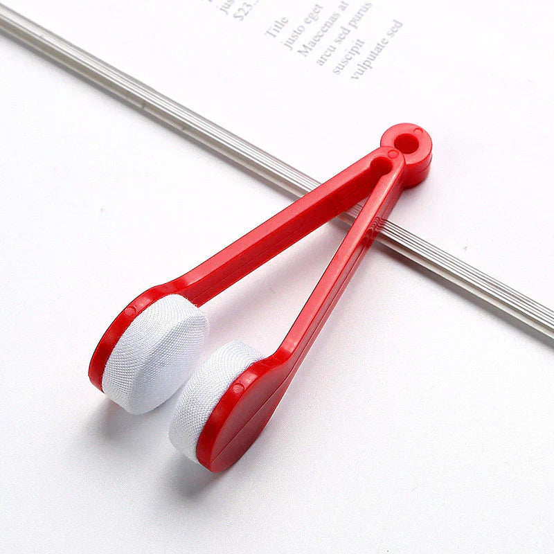 2-in-1 Microfiber Glasses Cleaning Brush